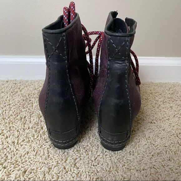Sorel PDX Lace up Wedge Lexie Wedge Maroon Black Leather Canvas 6.5 - Picture 4 of 6